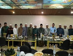 Sekjen DPP ASLI Silaturrahmi  Ketua Umum PBNW di Restoran Ulu Juku Makassar