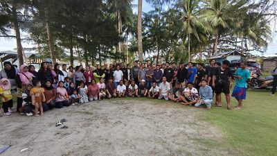 Keluarga Besar DPD ASLI Kota Jayapura Gelar Halal Bihalal dan Rekreasi di Pantai Hol